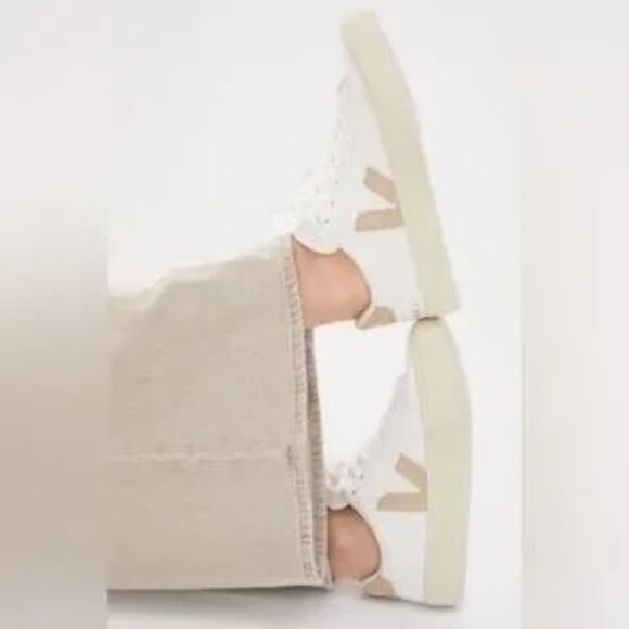 Veja Classic White Leather Campo Sneaker Sz M 8/ W 10 - Picture 14 of 14